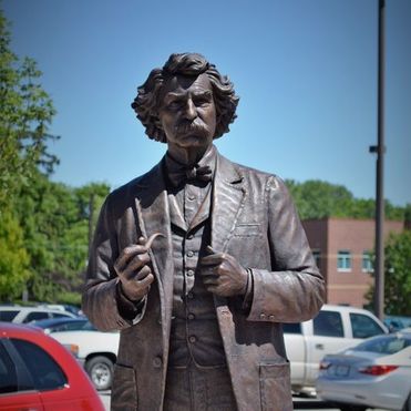 Mark Twain, courtesy of StudioEIS and the City of Liberty, Missouri